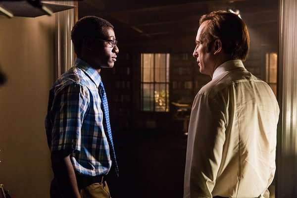El actor (visto aquí en “Better Call Saul” con su coprotagonista Bob Odenkirk) compartió que entregó su renuncia hace unos días.AMC