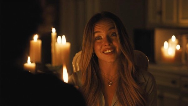 En las dos temporadas anteriores de “Euphoria”, Nate nunca pareció amar a Cassie (Sydney Sweeney, en la foto durante la tercera temporada de “Euphoria”).HBO