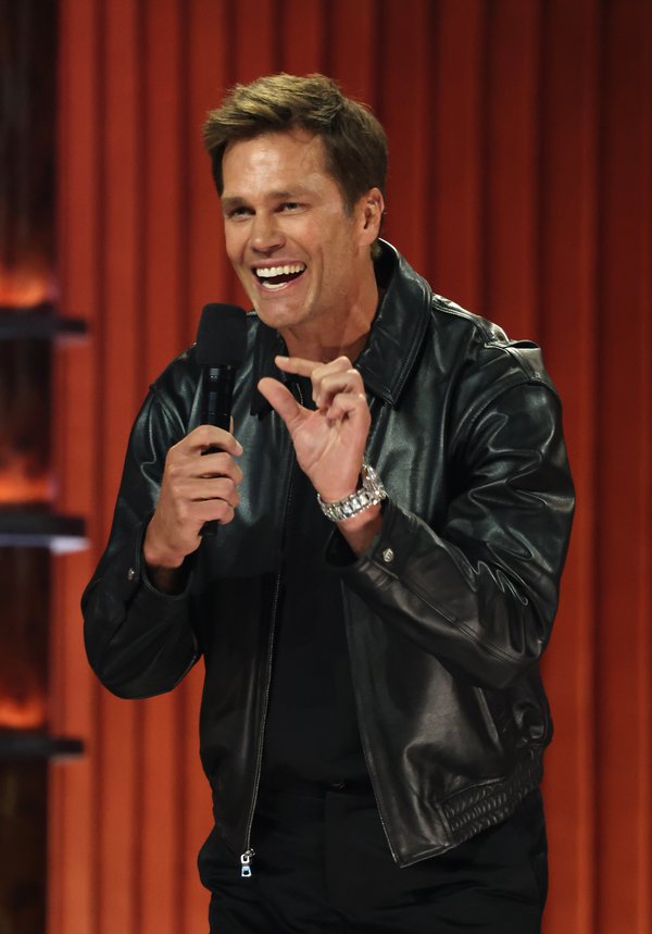 En el especial de humor de Netflix del domingo, Tom Brady sacó a relucir la infidelidad de Kevin Hart en 2017.Getty Images para Netflix