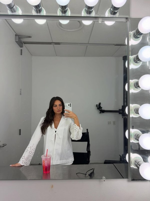 “Me siento mucho más arreglada en un plató, y eso es una parte importante de cómo diseñamos nuestras colecciones”, explicó la exestrella de “Summer House”.Instagram/paige_desorbo