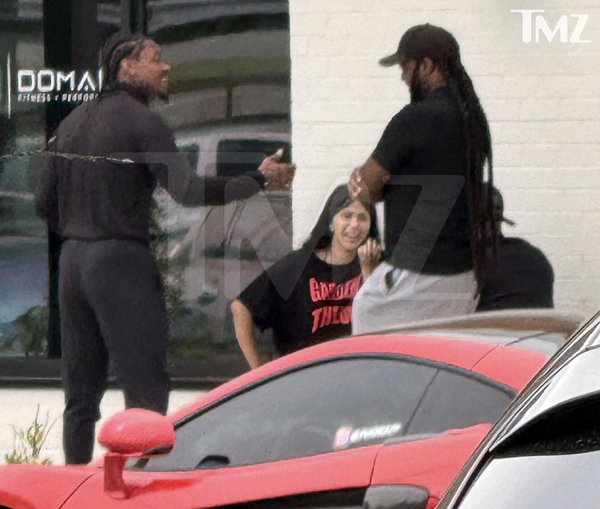 Cardi B dijo que tenía hambre cuando insultó a Stefon Diggs (como se ve arriba).TMZ