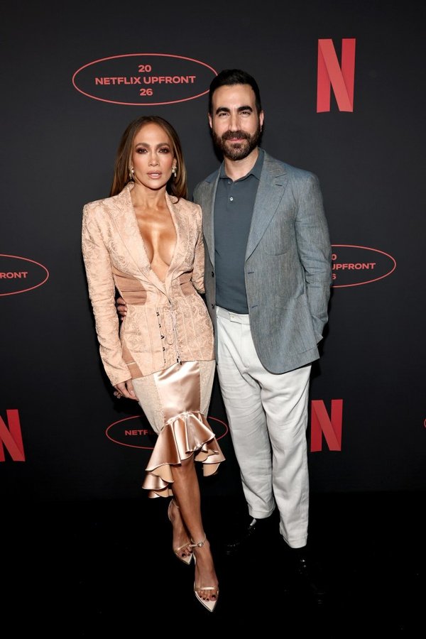 López se encuentra en Nueva York promocionando "Office Romance", su comedia romántica con Brett Goldstein que se estrena el 5 de junio en Netflix.Getty Images para Netflix