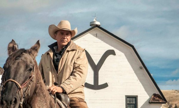Kevin Costner (en la foto, en “Yellowstone”) protagonizó el exitoso western en el papel de John Dutton.