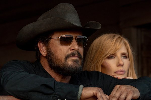 Hauser (en la foto con Reilly en “Dutton Ranch”) está en “una etapa más madura”, dijo Voros.Emerson Miller/Paramount+