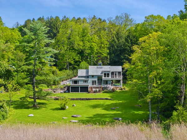 El comediante puso a la venta su residencia en North Salem, Nueva York, por 2,495 millones de dólares el 14 de febrero.Ginnel x Modern Angles