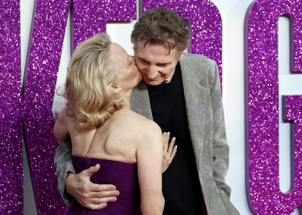 Tras la película, Anderson y Neeson mantuvieron una relación sentimental de corta duración.Imágenes de Getty