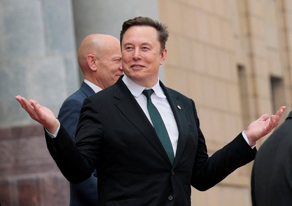 El director ejecutivo de Tesla (a quien vemos aquí en 2026) respaldó los comentarios realizados por el comentarista conservador Matt Walsh.REUTERS
