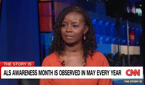 La prometida de Andrews, Erica Tazel (vista arriba en CNN), dijo que notó que él tardaba más en limpiar la piscina.Elex Michaelson/CNN/YouTube