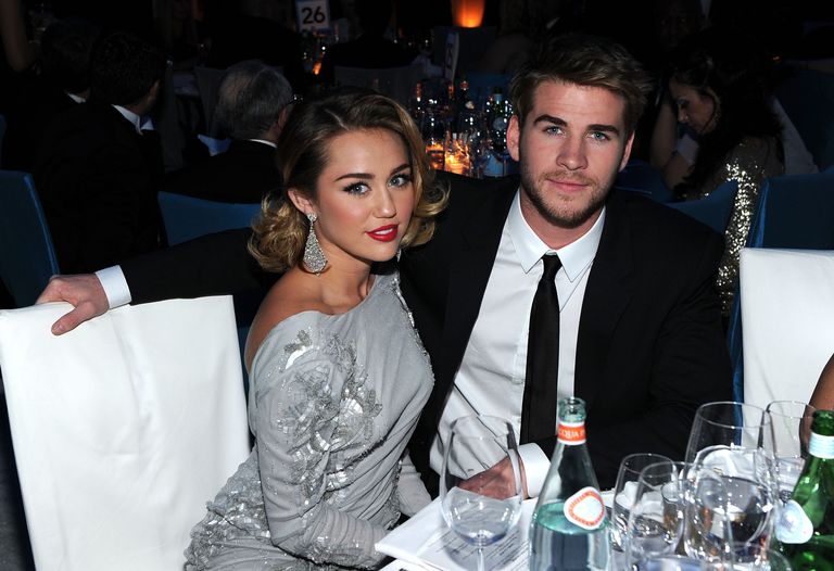 Miley Cyrus revela que con su divorcio de Liam Hemsworth se sintió morir