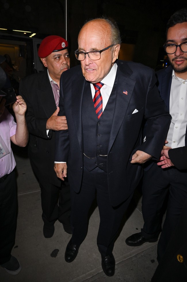 La carrera y la reputacion de Giuliani estan en juego en una serie de juicios e investigaciones