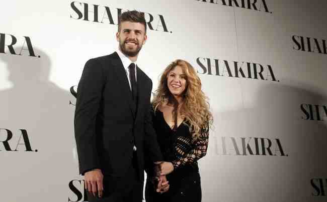 En junio Shakira se separo de su companero estrella del futbol Gerard Pique despues de 11 anos y dos hijos juntos Los presuntos escarceos de Pique con al menos dos mujeres aparentemente llevaron a la ruptura