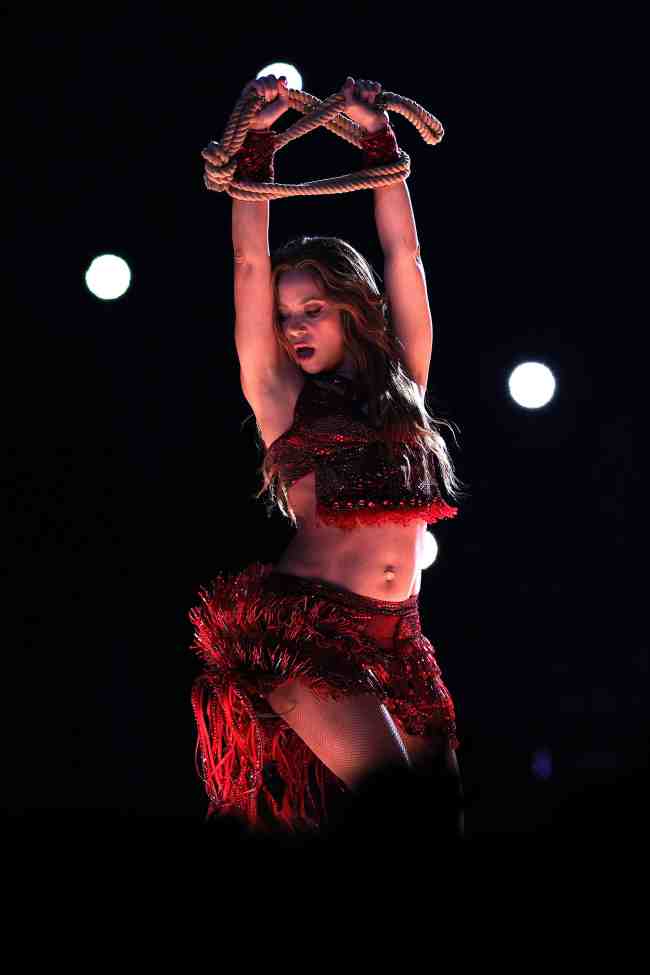 Shakira actuo durante el medio tiempo del Super Bowl en 2020 en Miami La cantante es propietaria de una lujosa casa en la Ciudad Magica desde 2001