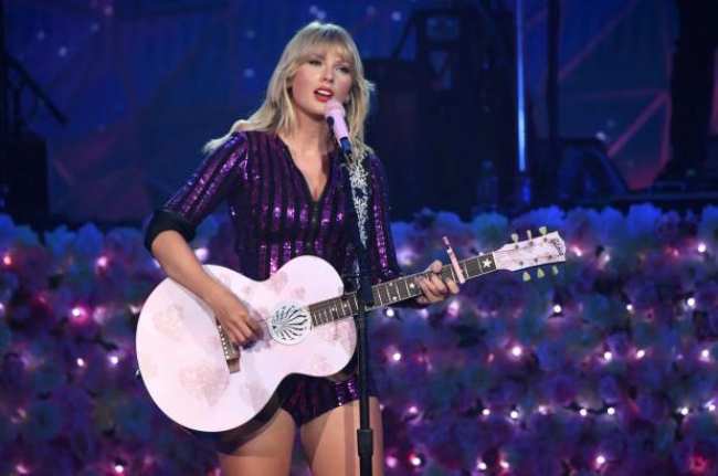 La composicion de canciones de Taylor Swift sera el tema de un nuevo curso de literatura en una universidad en el estado de Lone Star