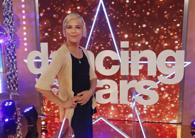 Selma Blair a quien se le diagnostico esclerosis multiple en 2018 compite en la temporada 31 de Dancing With the Stars