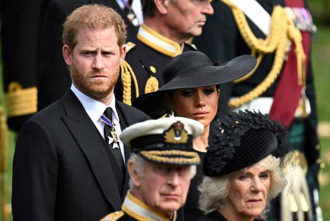 El principe Harry estuvo alli para Meghan Markle en el funeral de la reina Isabel II