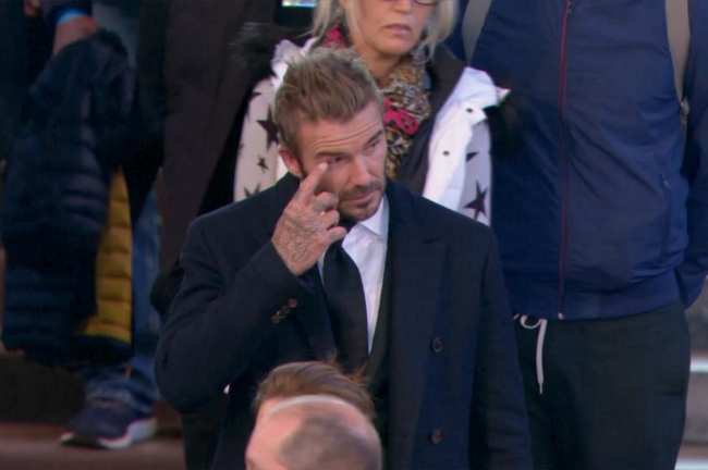 David Beckham en la fila para la reina de gala viernes 16 de septiembre de 2022