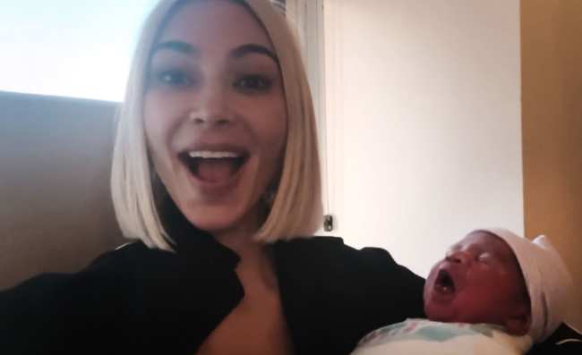 Kim Kardashian estuvo presente en el nacimiento