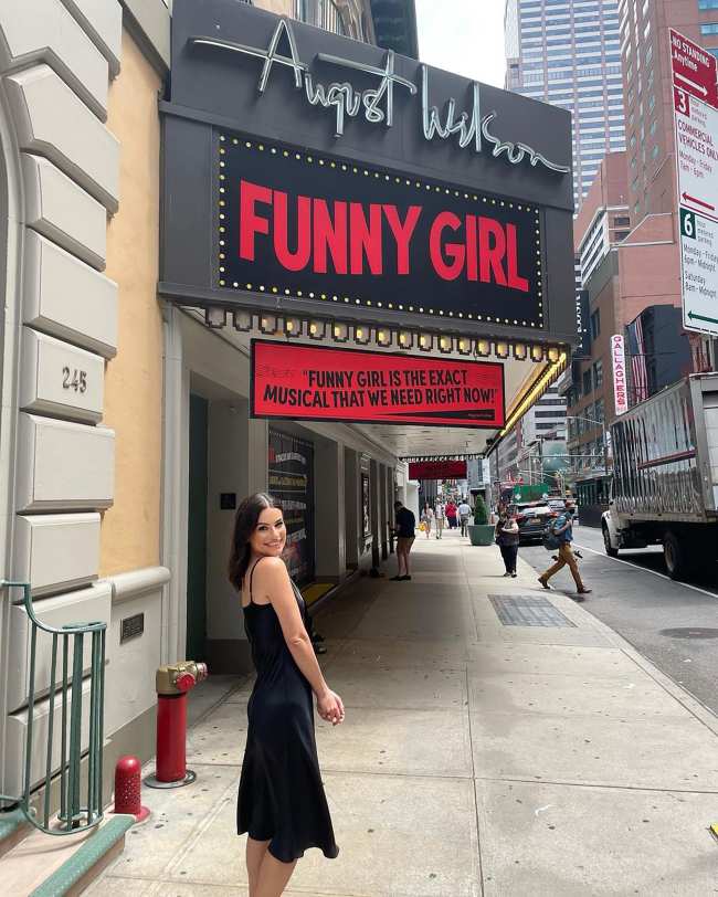 Michele actualmente protagoniza Funny Girl de Broadway