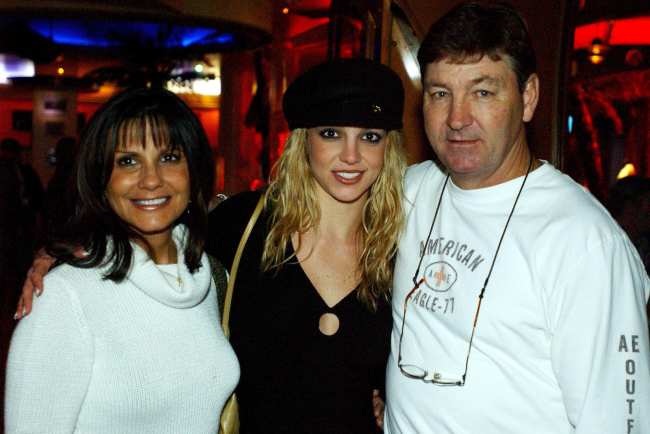              Britney Spears critico a sus padres Jaime y Lynne en Instagram esta semana antes de eliminar su cuenta            