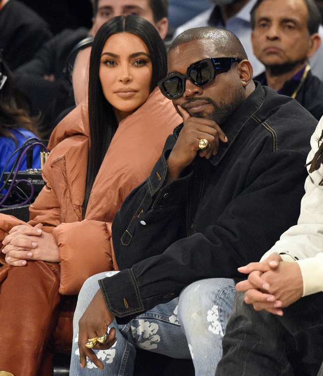              Kardashian solicito el divorcio de West en 2021             
