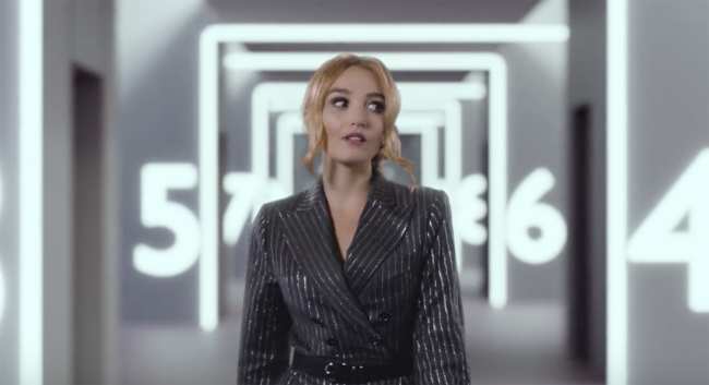Chloe Fineman falsifico el iconico comercial de Nicole Kidman de 2021 para AMC Theatres durante Saturday Night Live