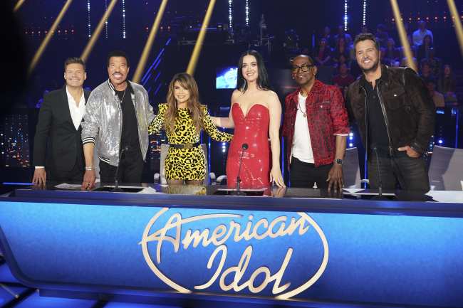              La comunidad de American Idol esta de luto             