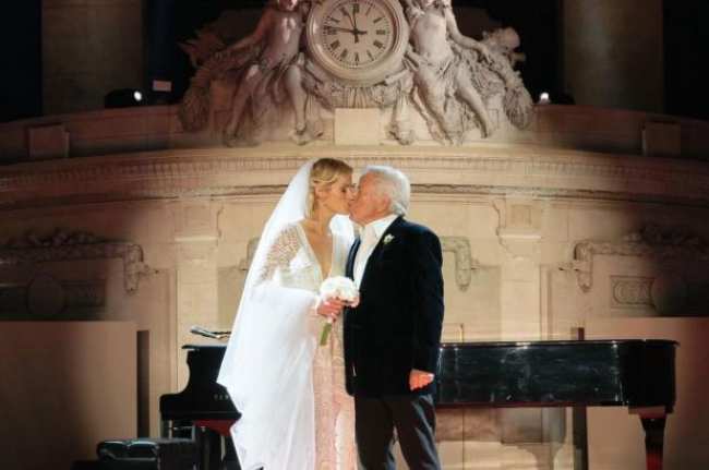 Robert Kraft y Dana Blumberg invitaron a 250 invitados a su boda sorpresa en Nueva York el viernes