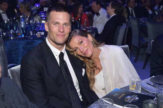              Tom Brady y Gisele Bundchen presentaran los papeles de divorcio el viernes            