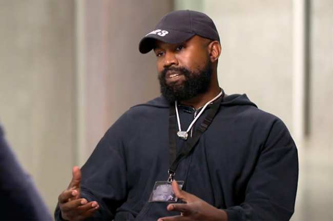              Kanye West esta acusado de usar retorica antisemita en el lugar de trabajo durante anos            