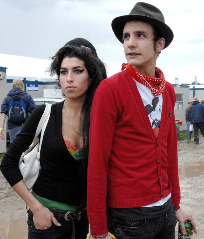 Amy Winehouse y Blake FielderCivil