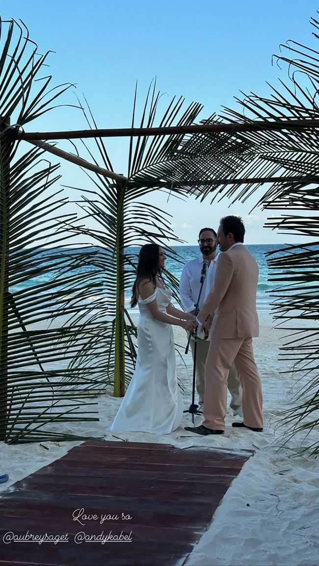 La hija de Bob Saget Aubrey se casa en Mexico