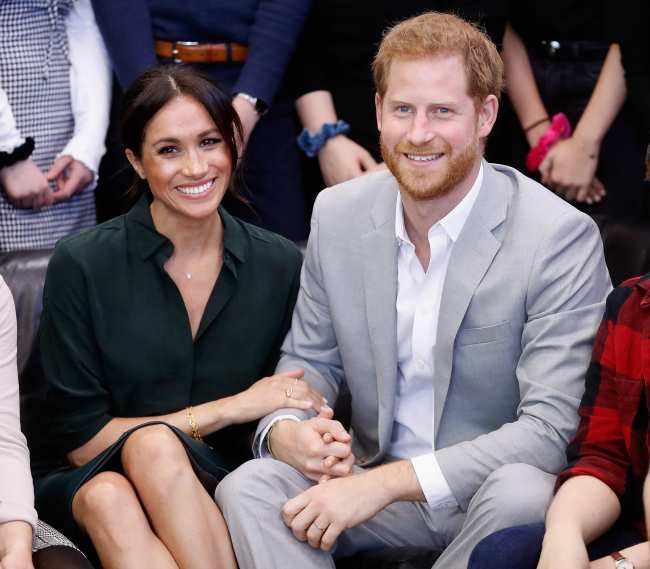              El duque y la duquesa de Sussex dejaron a la familia real despues de que Markle tuviera problemas con su salud mental             