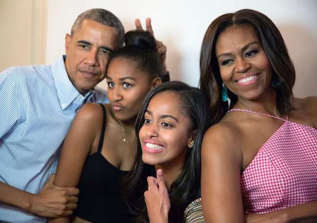              Michelle tambien menciono que su prioridad mientras estuvo en la Casa Blanca era asegurarse de que sus hijos fueran criados adecuadamente            