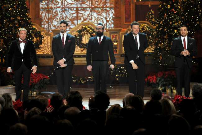              Los Backstreet Boys presentando su especial de Navidad de 2013 para TNT            