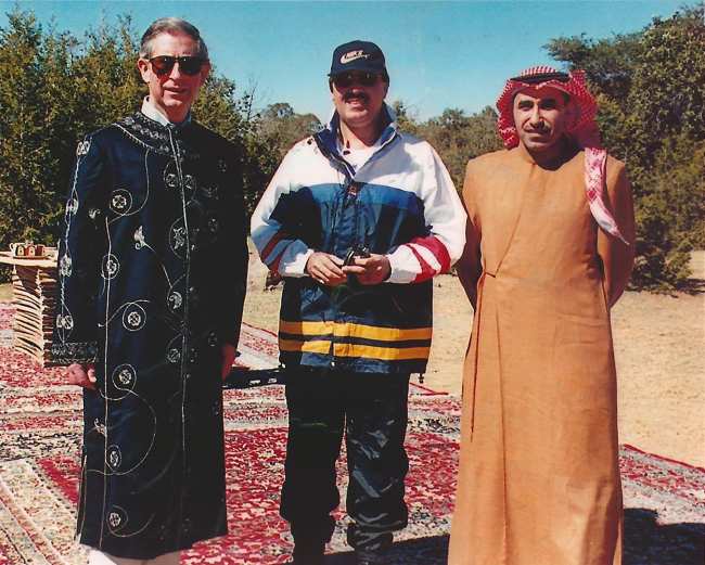              Charles recibio la pieza azul y plateada en una visita a Arabia Saudita en 1998            