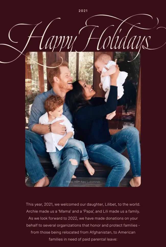              El ano pasado la pareja uso su tarjeta navidena para compartir las primeras imagenes publicas de su hija            