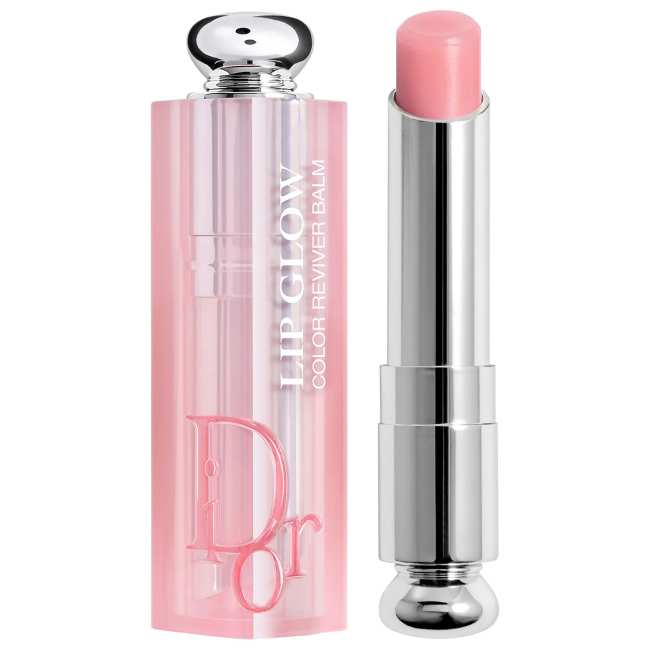              A Brown le encanta regalar productos de belleza para las fiestas como este Dior Addict Lip Glow            