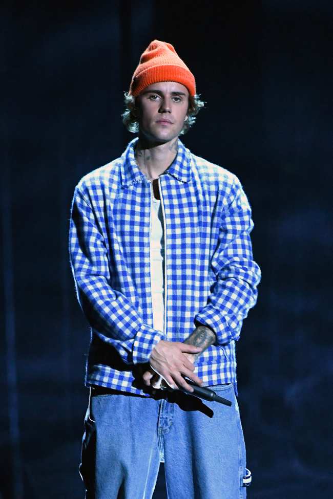              Bieber llamo a la ropa no aprobada basura            