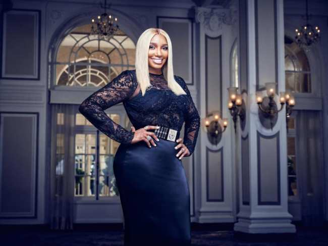 NeNe Leakes posando para una sesion promocional de Real Housewives of Atlanta