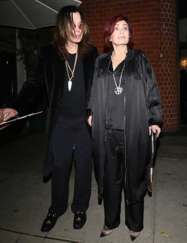              Sharon y Ozzy Osbourne han estado casados durante 40 anos            