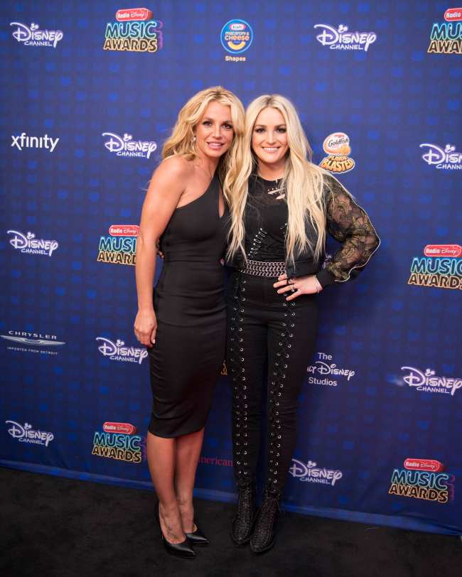 Britney y Jamie Lynn Spears en un evento