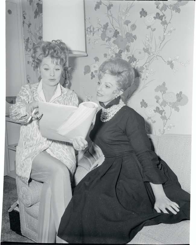              Lucille Ball fue la mentora colega amiga y ex companera de cuarto de Cook            