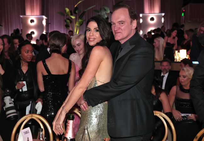              Quentin Tarantino asistio a los premios con su esposa Daniella Pick             
