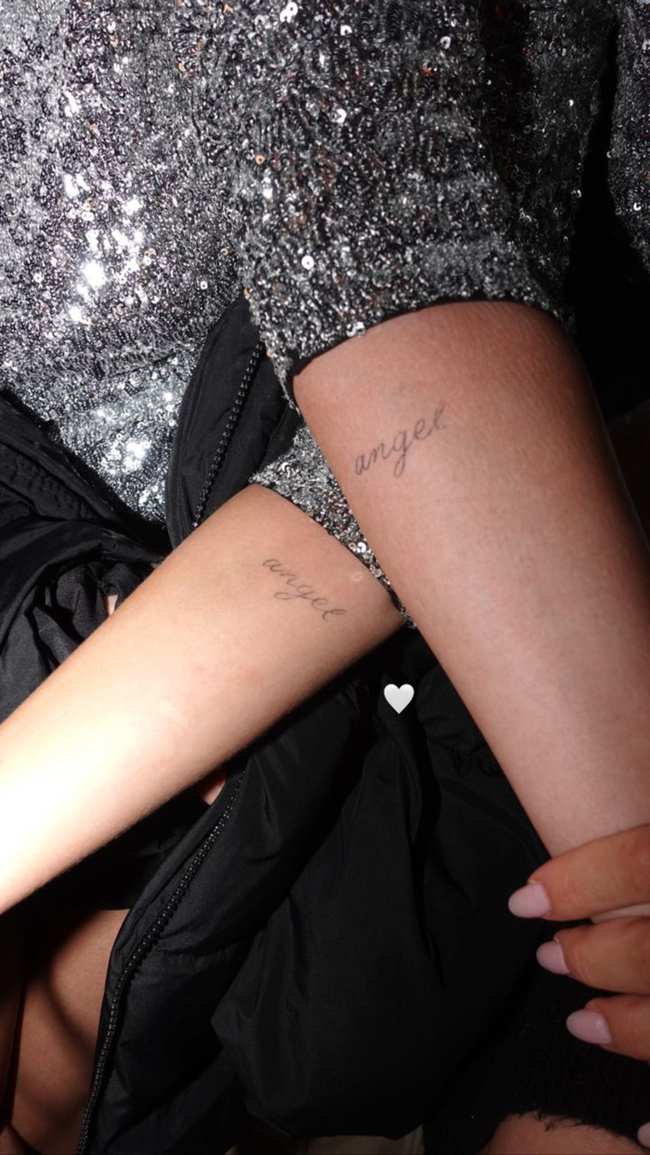 Los tatuajes de angel de Selena Gomez y Nicola Peltz