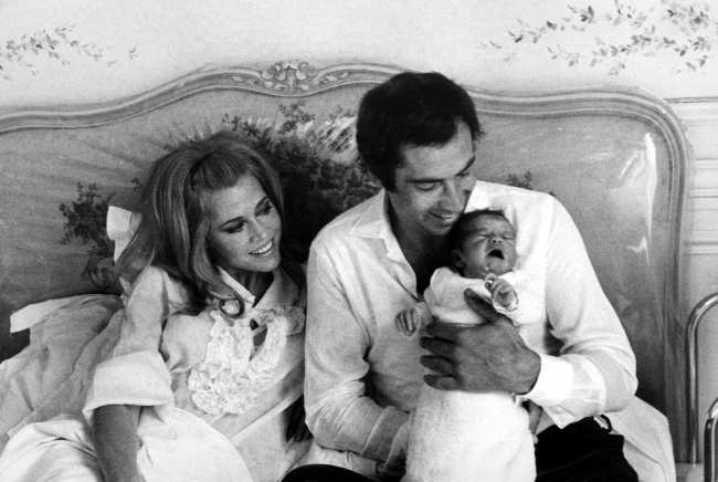              Fonda es la madre de Mary Vanessa y Troy            