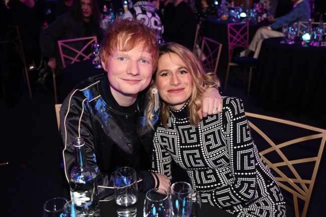              A la esposa de Ed Sheeran Cherry Seaborn le diagnosticaron un tumor durante su embarazo            