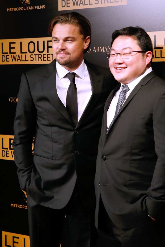              Low respaldo financieramente la pelicula de 2013 de Leonardo DiCaprio El lobo de Wall Street            