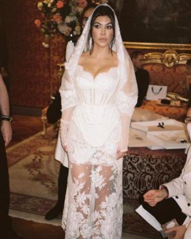 vestido de novia kourtney kardashian