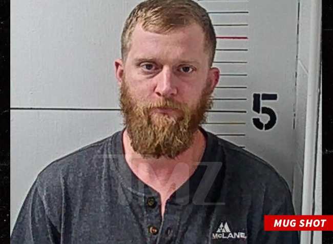 Kyle Chrisley fue arrestado por delito grave de asalto agravado en Tennessee el martes