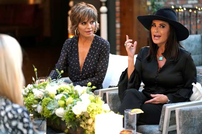              La estrella de Real Housewives of Beverly Hills Kyle Richards hablo sobre el estado actual de su amistad con su excompanera de reparto Lisa Rinna             